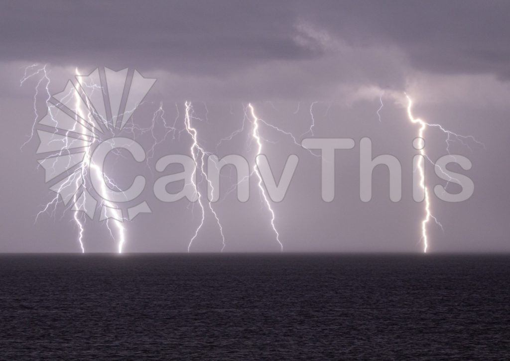 
									Lightning Pillars